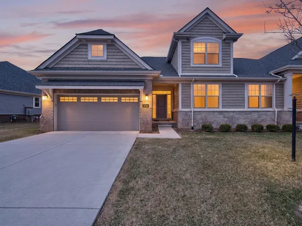 3736 Chatham Pl, Brighton, MI 48114