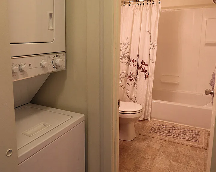 Spring Ridge Apartments — Photo 21
