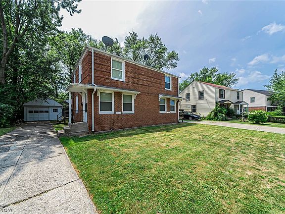 2nd image of 1458/1460 Sulzer Ave