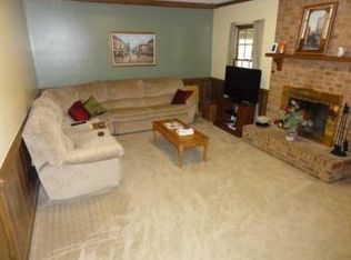 931 Tabb Lakes Dr, Yorktown, VA 23693