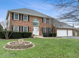 23921 W Deer Chase Ln, Naperville, IL 60564