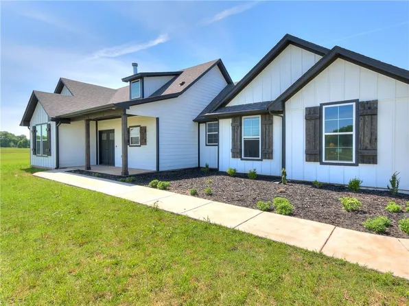 22566 Ranch Rd, Purcell, OK 73080