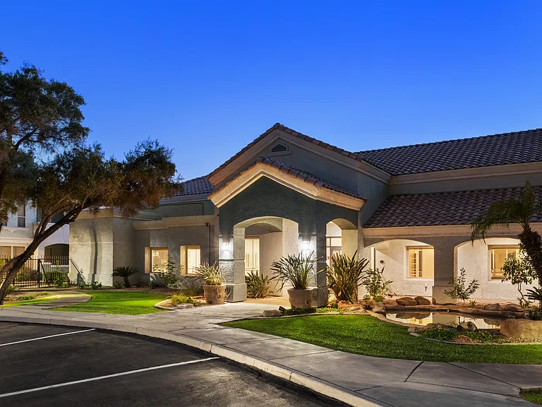 Lumiere Chandler offers apartments with spacious layouts