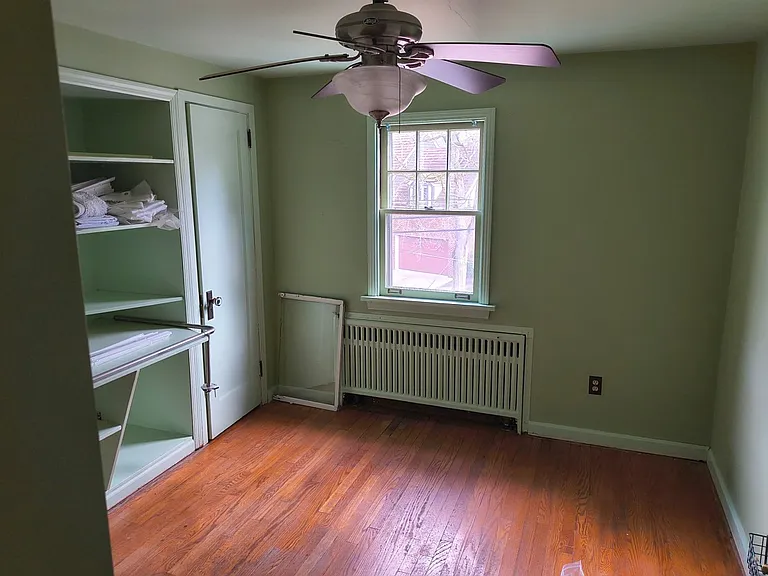 272 Dixon Ave — Photo 18