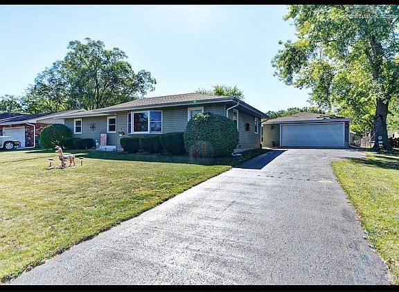 3rd image of 1509 Marion Dr