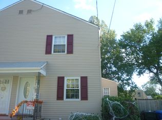 73 Moffett St, Fords, NJ 08863