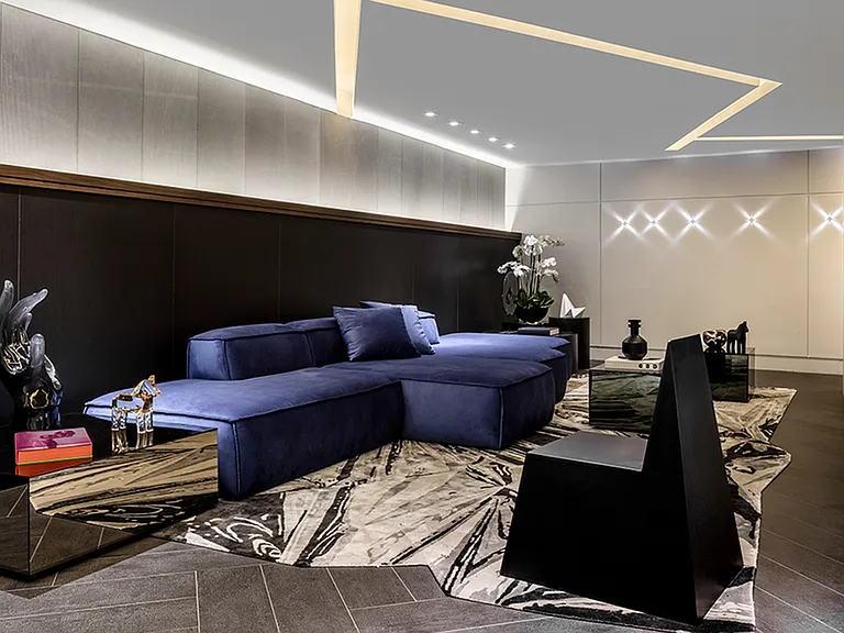 Cozy, well designed resident lounge