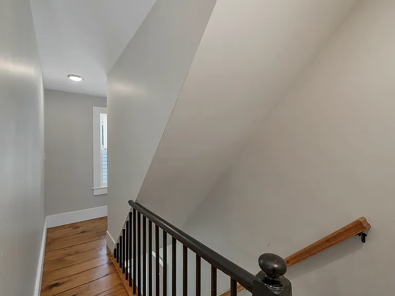 16-18 Chestnut St — Photo 24