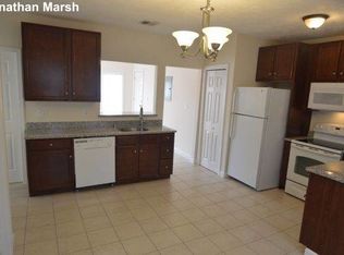 293 School St APT 3, Stoughton, MA 02072