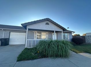 1514 E G St, Oakdale, CA 95361