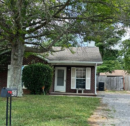2nd image of 420 Jonquil Ct