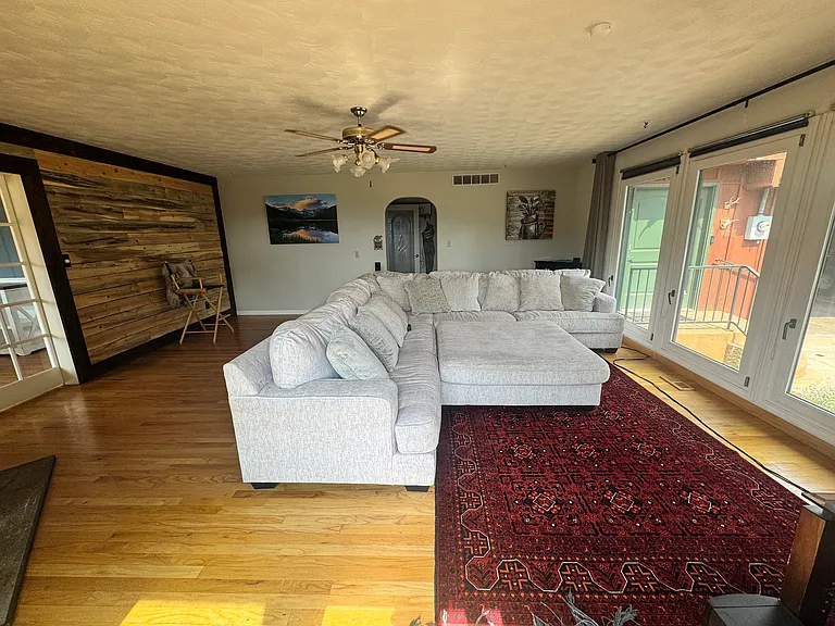 2300 Barrett Rd — Photo 13