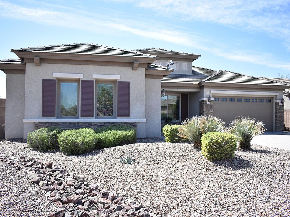 1st image of 44533 W Venture Ln