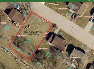 329 Agnes Dr, O'Fallon, IL 62269