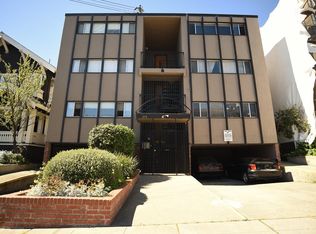 375 Staten Ave #9, Oakland, CA 94610