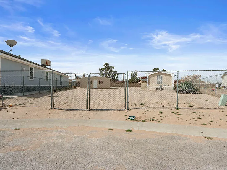 505 Ricky Zelt Dr — Photo 38