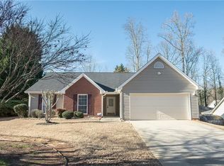 907 Ashley Crossing Ln, Lawrenceville, GA 30043