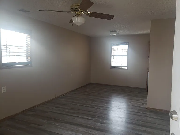 1300 Kerr Station Rd — Photo 7