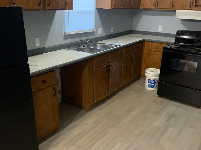 280 Price Rd — Photo 19
