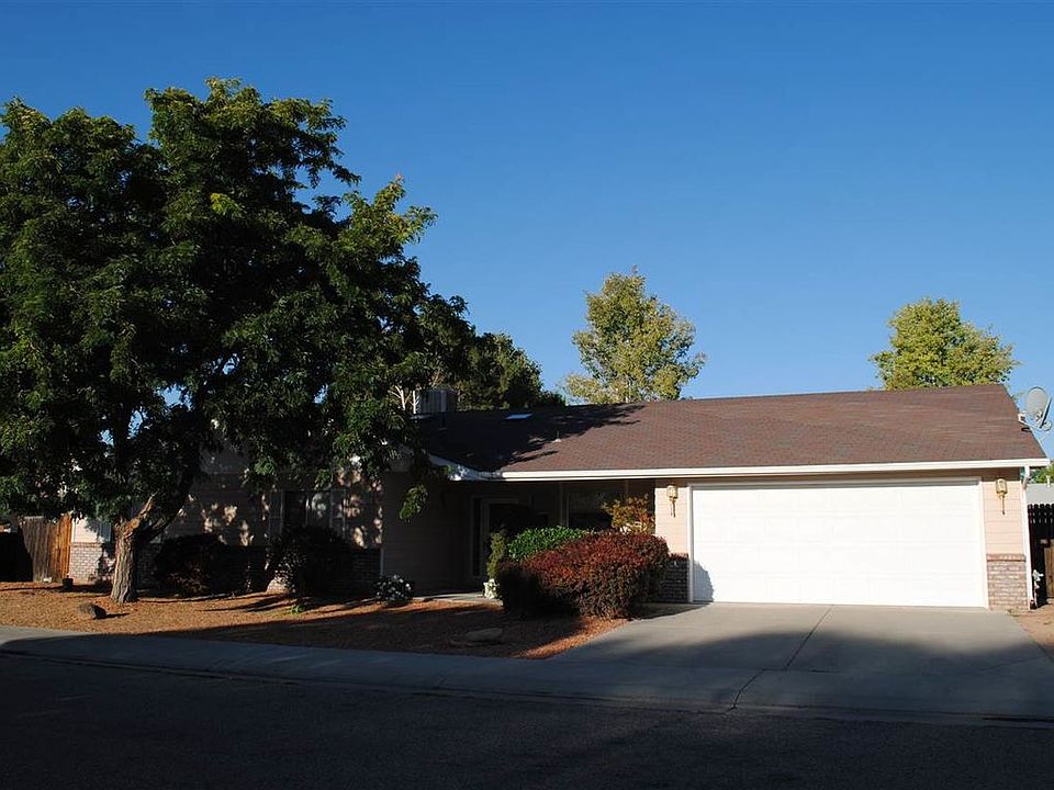 1st image of 643 Avalon Dr