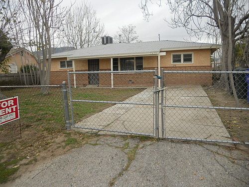 1st image of 7479 Los Feliz Dr