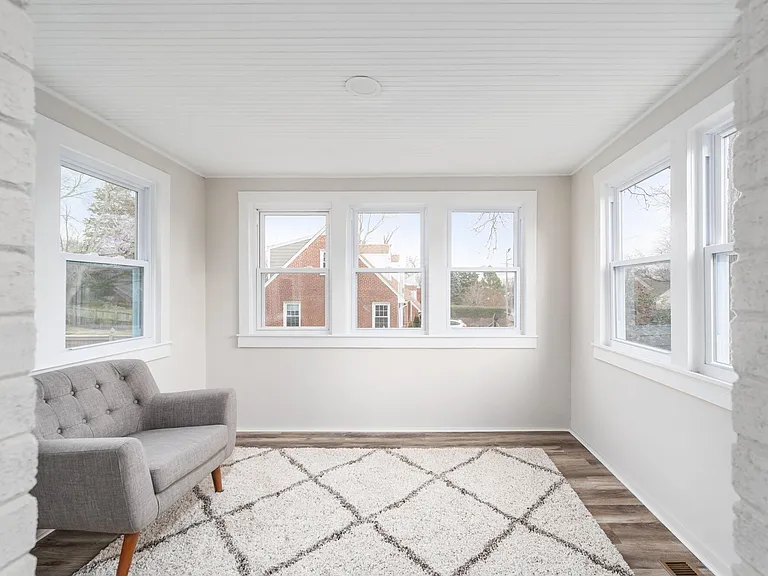 2816 Schooley Dr — Photo 5