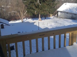 809 McAllister Dr, New Kensington, PA 15068