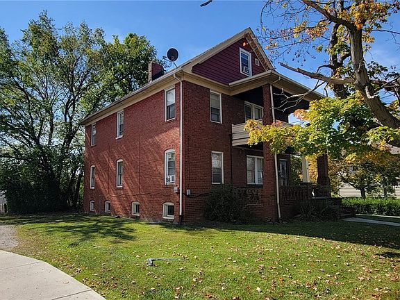 2nd image of 54 W Grace St