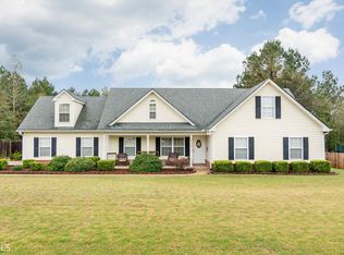 557 Brewer Dr, Locust Grove, GA 30248