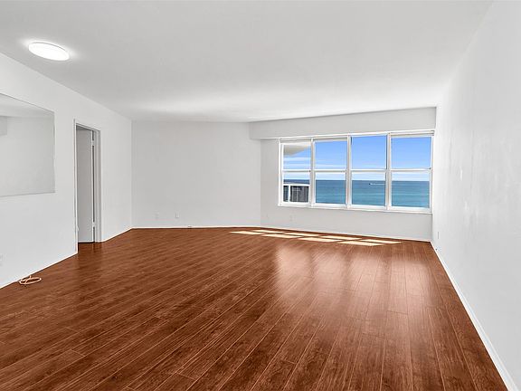 3rd image of 3700 Galt Ocean Dr APT 1209