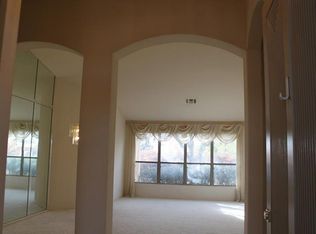 680 N Swallow Ln, Gilbert, AZ 85234