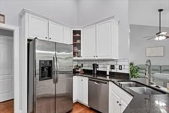 104 Cedar Ln — Photo 35