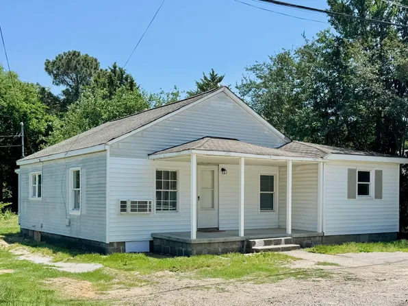 1246 Hight St, Henderson, NC 27536