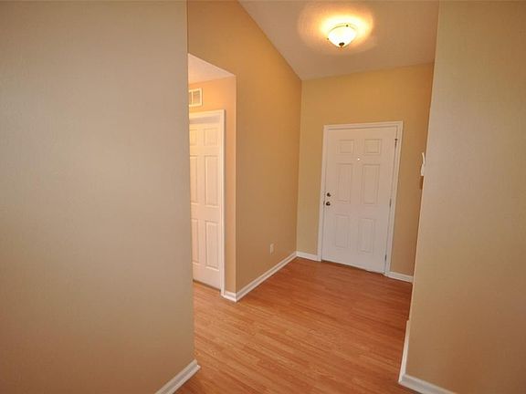 3rd image of 25 Louvet Ln #A