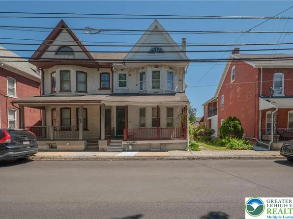 37 N 4th St, Emmaus, PA 18049