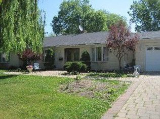 1413 Vernon Ave, Park Ridge, IL 60068