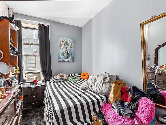 4th image of 520 W 134th St #3D