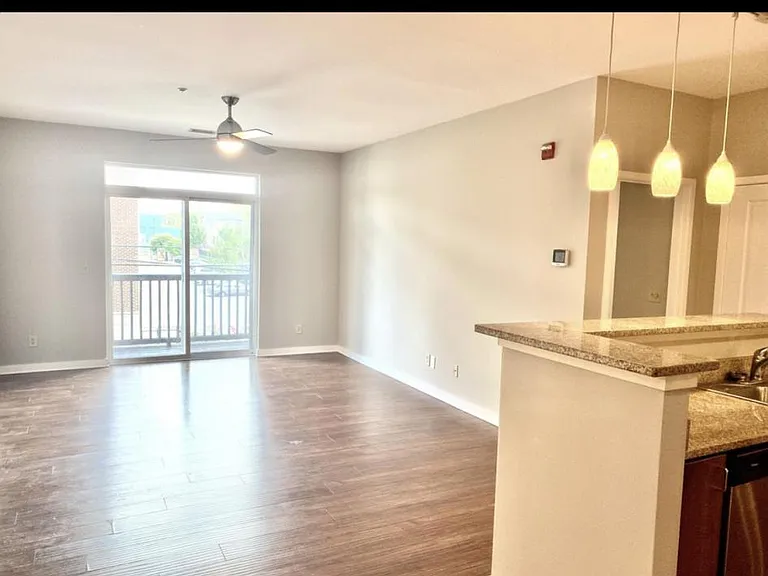 863 Flynn St #204 — Photo 5