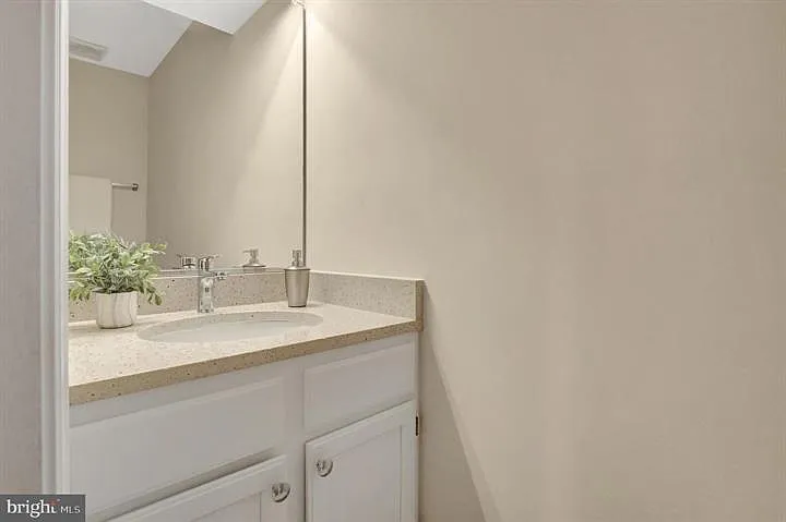 43260 Clearnight Ter — Photo 23