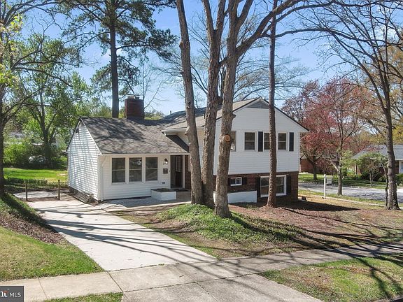 5th image of 8405 Ravenswood Rd
