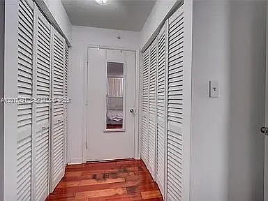 102 SW 6th Ave #405 — Photo 16