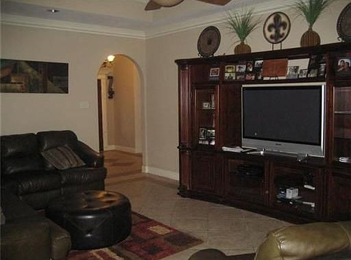 3rd image of 9957 E Wheaton Cir