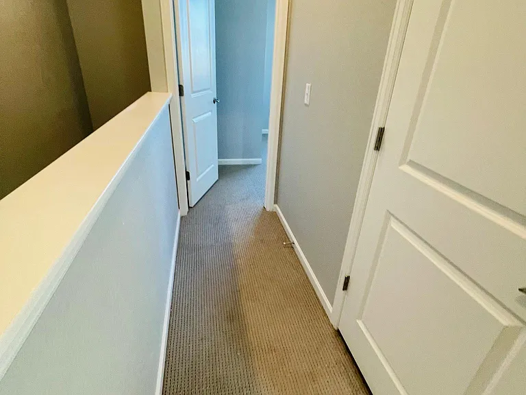 7042 Doncaster Ct — Photo 21