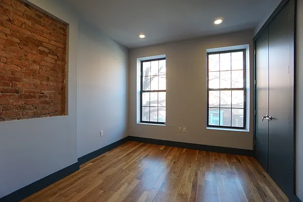 Rented by Rennit Inc. | media 15