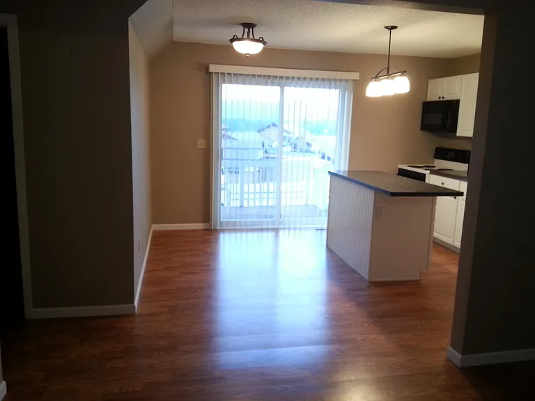 W25702 Sullivan Rd — Photo 4