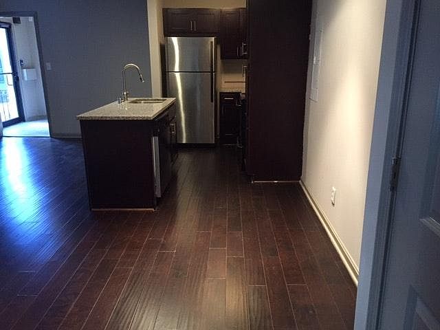 2nd image of 1027 Everett Ave APT 1