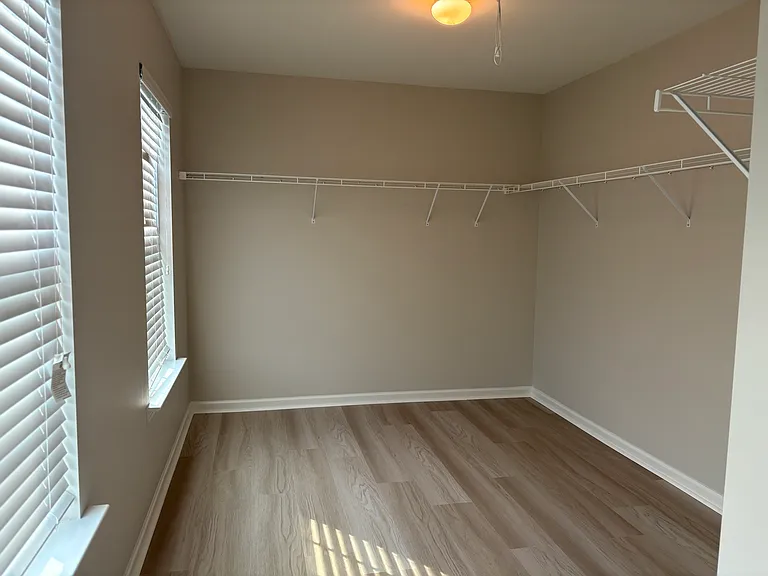 505 Townsend Place Dr — Photo 15