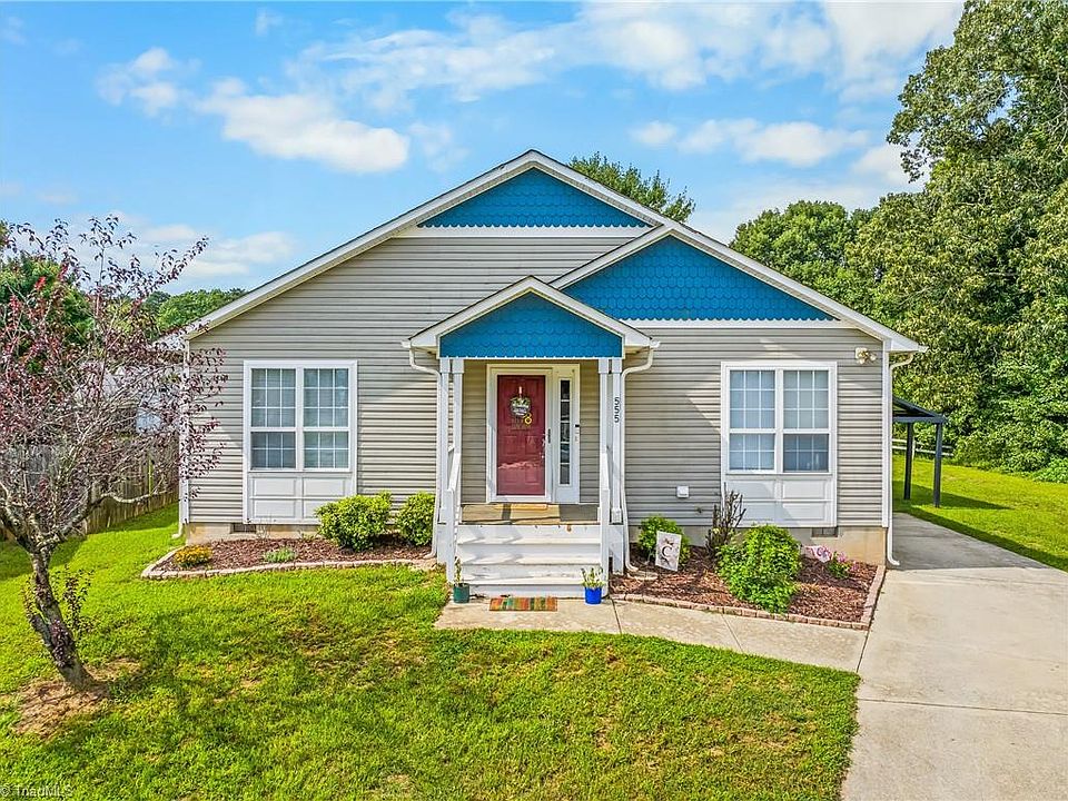 1st image of 555 Brown Stone Ct