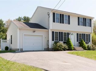 72 Fox Run Dr, Burrillville, RI 02830