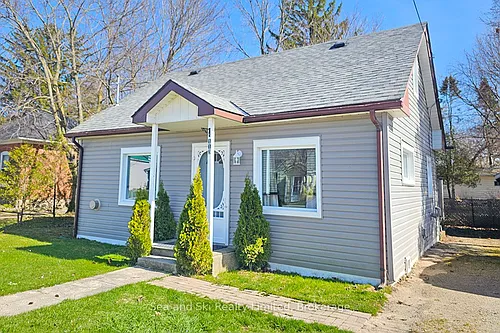 113 Collingwood St W Photo 1